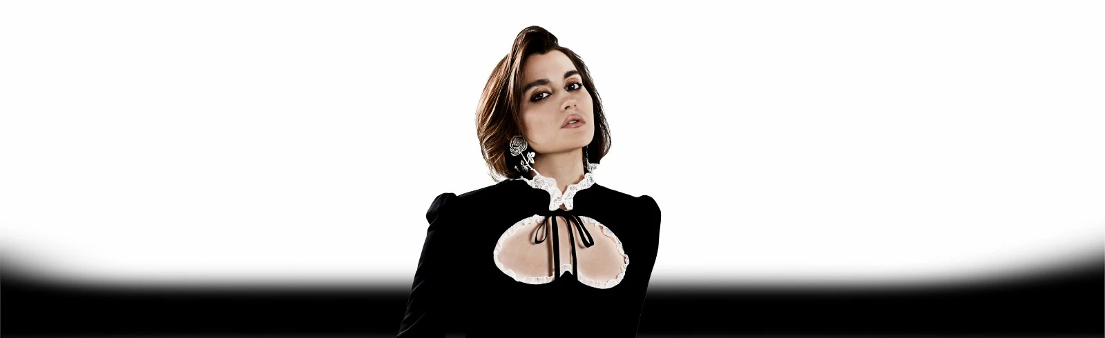 Mona. Сольный концерт