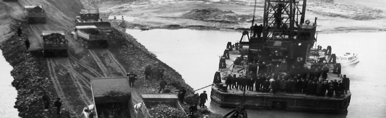 Передвижная выставка "Страницы истории"