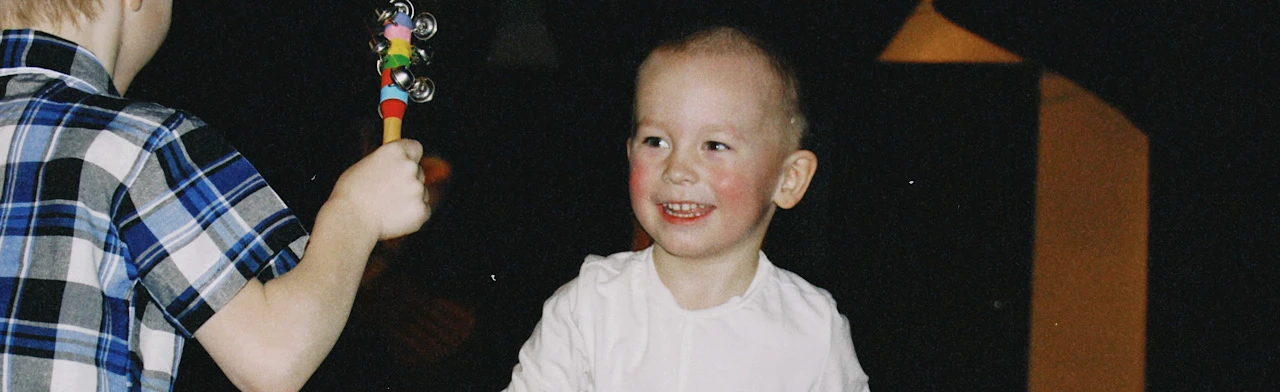 Музыкальный завтрак (Человек в кубе)