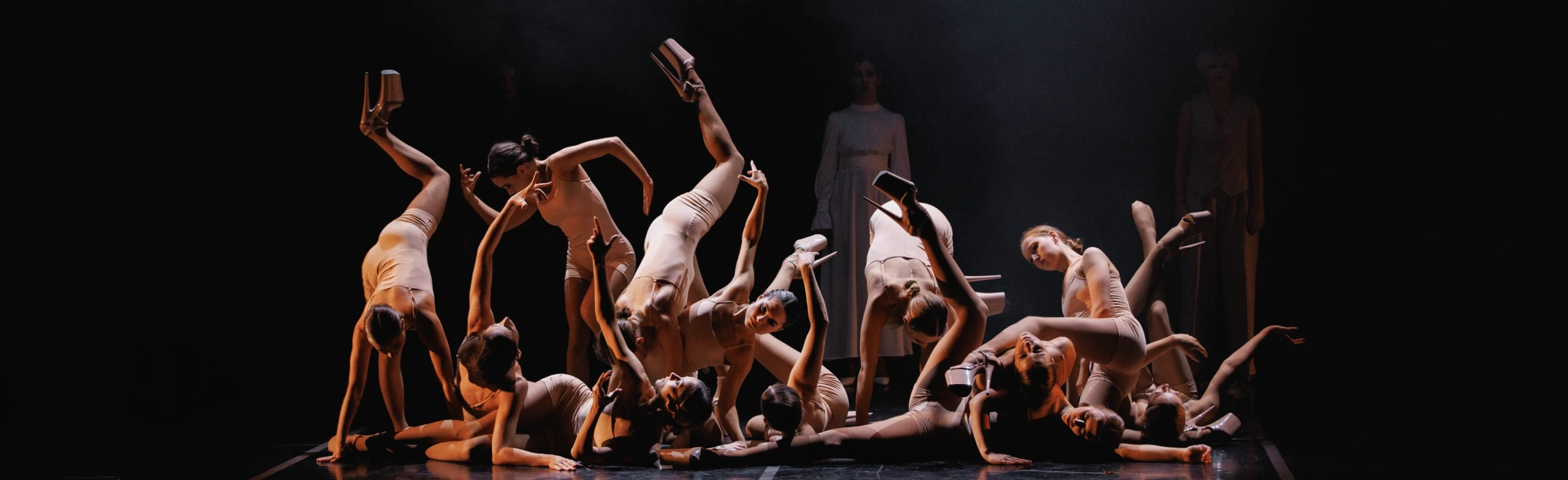 В моей коже. Frame Up версия