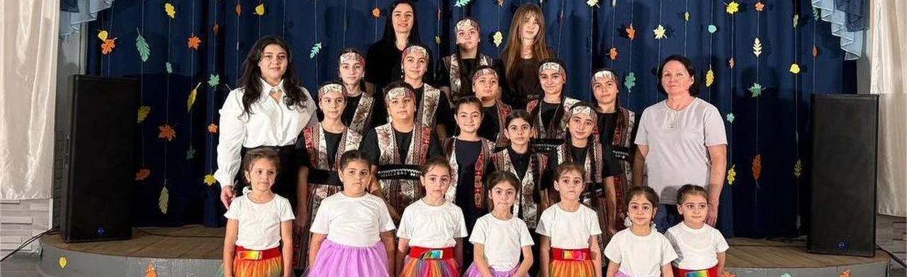 Ура! Зажигает детвора!