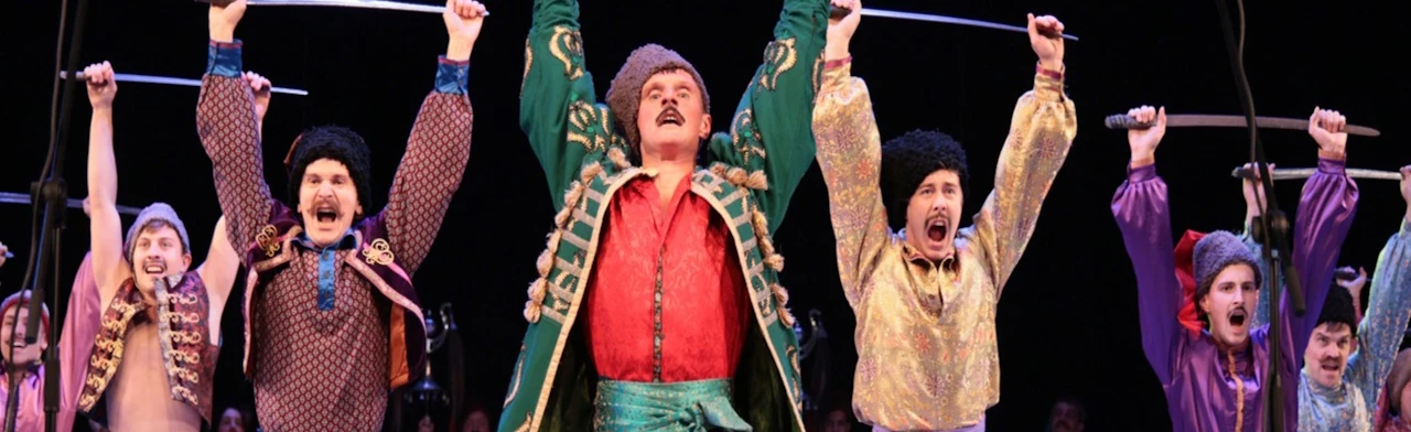 Совместный концерт Государственного академического ансамбля песни и пляски Донских казаков им. А. Квасова и Государственного академического ансамбля народного танца Адыгеи «Нальмэс»