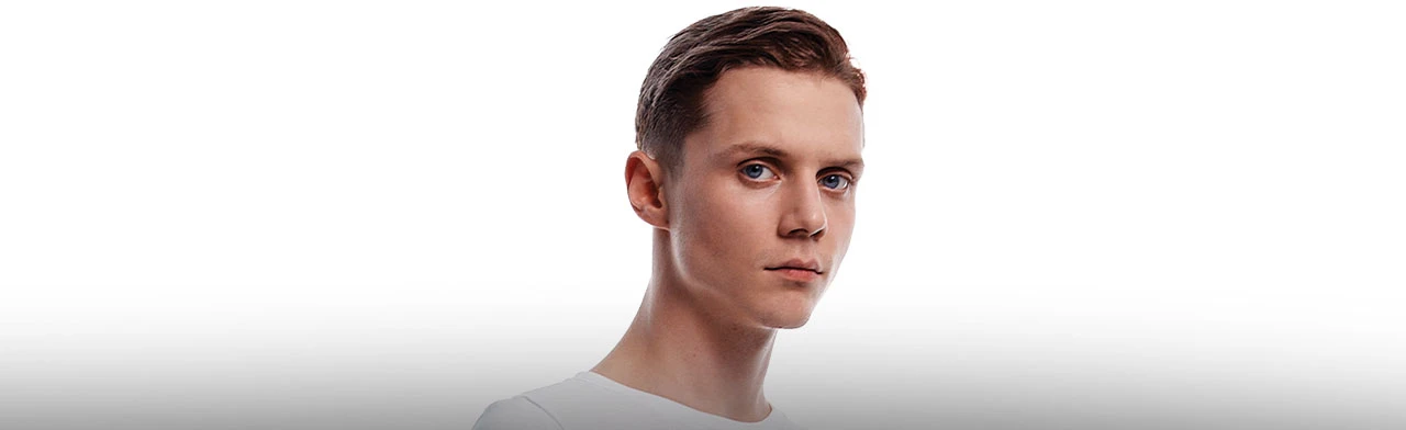 Ваня Дмитриенко