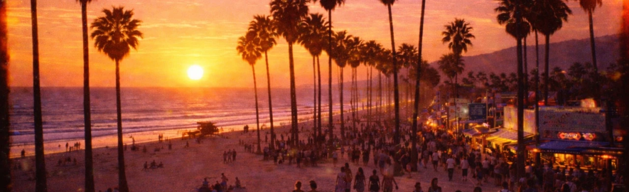 Оркестр Cagmo: Симфония МТВ при свечах