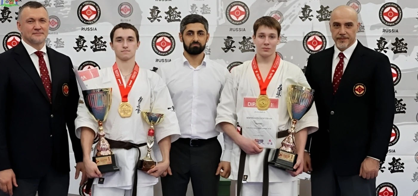 Постер Краснодарские каратисты привезли 23 медали из Москвы